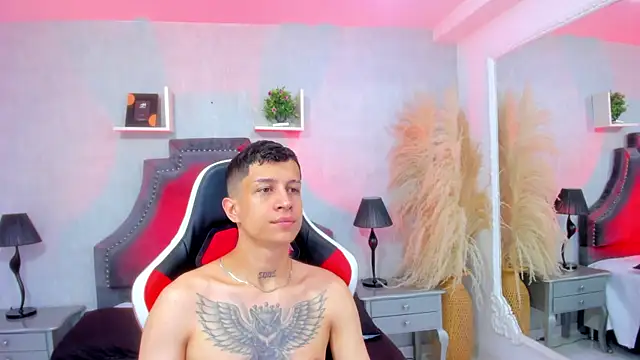 AgarEvans online show from April 12, 5:33 am