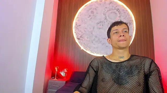 AgarEvans online show from April 1, 4:14 am