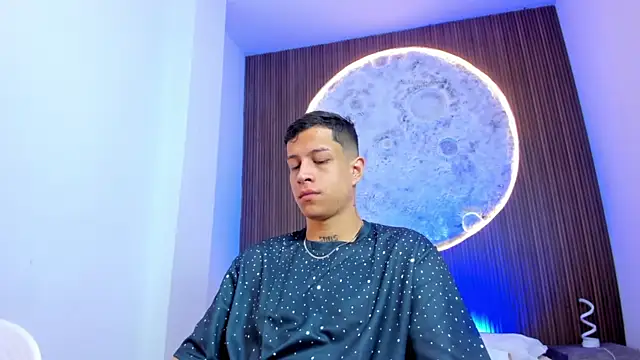 AgarEvans online show from March 4, 4:42 am