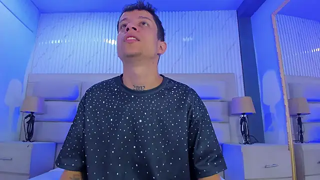 AgarEvans online show from March 30, 4:03 am