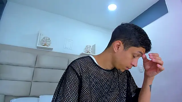 AgarEvans online show from December 22, 4:01 am