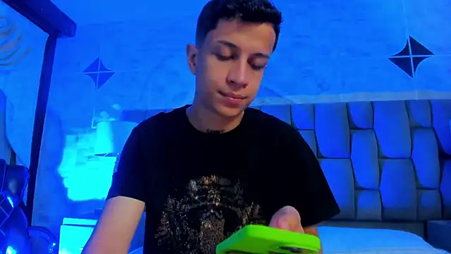 AgarEvans online show from March 6, 4:40 am