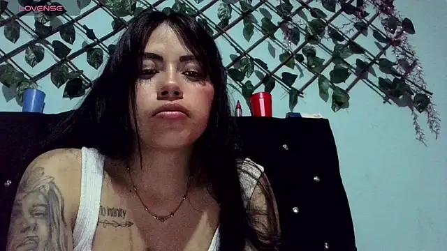 sylvana 19 online show from September 14, 4:57 am