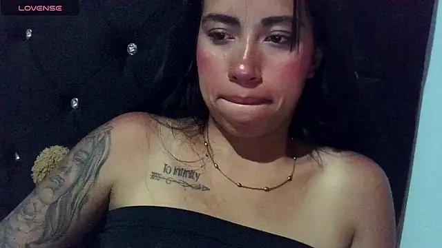 sylvana 19 online show from September 27, 1:45 am