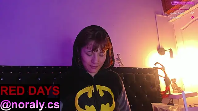 hey noraly online show from November 3, 4:07 am