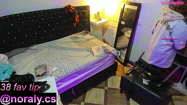 hey noraly online show from October 29, 4:11 am