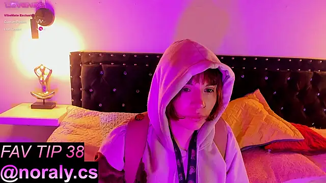 hey noraly online show from October 4, 4:03 am