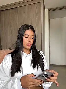 MelissaWaltton online show from November 14, 6:33 pm