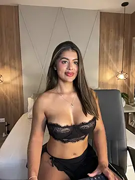 MelissaWaltton online show from April 17, 7:28 pm