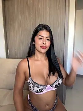 MelissaWaltton online show from November 8, 8:23 pm