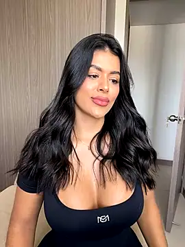 MelissaWaltton online show from October 29, 5:45 pm