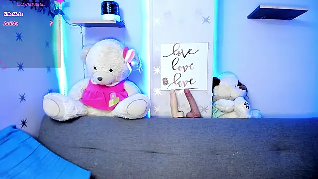 MeganLord online show from June 14, 1:02 am