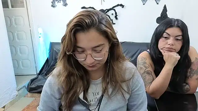  sweetcarla online show from October 18, 9:28 pm