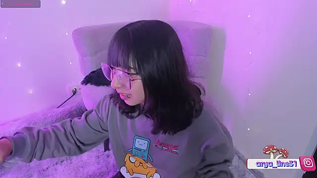 arysUwU online show from April 22, 2:29 am