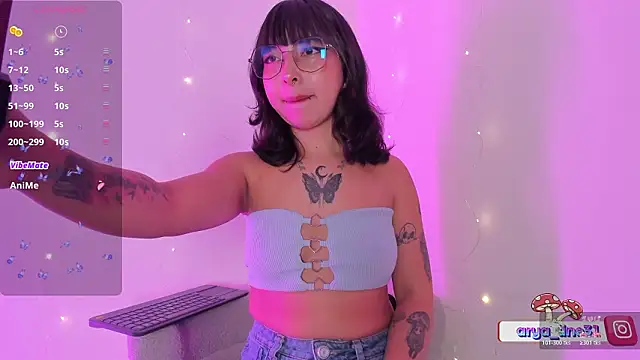 arysUwU online show from February 18, 3:37 am