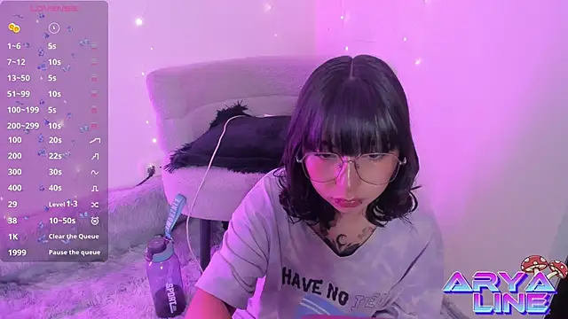 arysUwU online show from April 11, 3:36 am