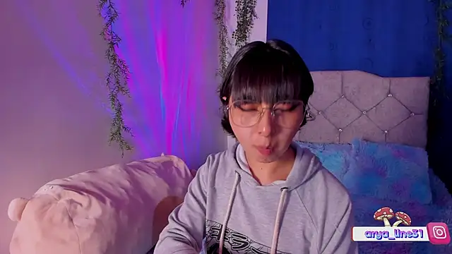 arysUwU online show from March 22, 1:22 am