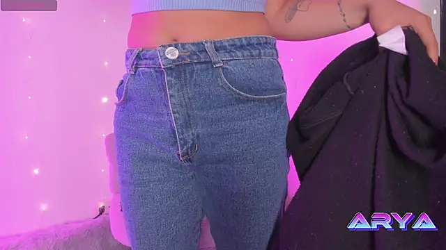 arysUwU online show from April 8, 2:46 am