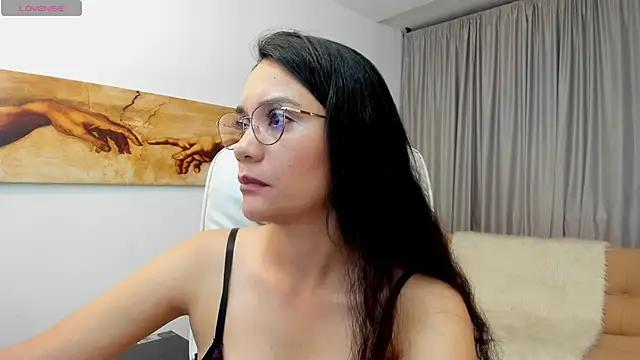 mariiana murillo01 online show from October 24, 5:06 am