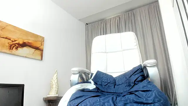 mariiana murillo01 online show from October 19, 4:32 pm