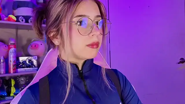 EmilyMiller  online show from April 2, 2:57 pm