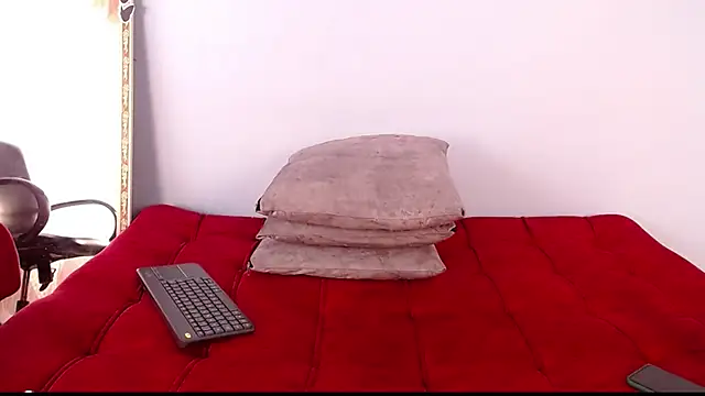 Snapshot of Tamararios chatting on March 5, 10:10 pm Tamararios online show from March 5, 10:10 pm