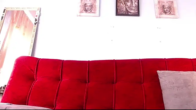 Snapshot of Tamararios chatting on October 29, 8:19 pm Tamararios online show from October 29, 8:19 pm