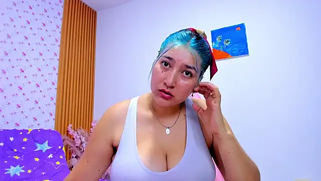 Soyqueen online show from March 13, 4:39 am