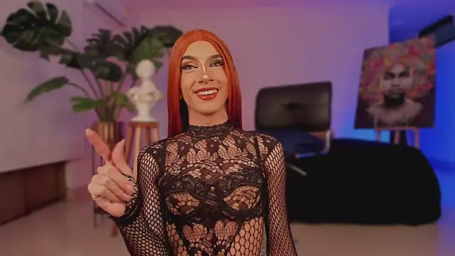 Taylor  foxxx online show from February 5, 7:18 am