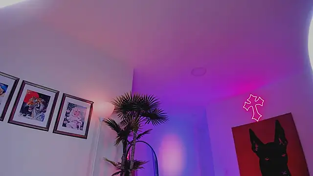 Taylor  foxxx online show from October 22, 4:34 am