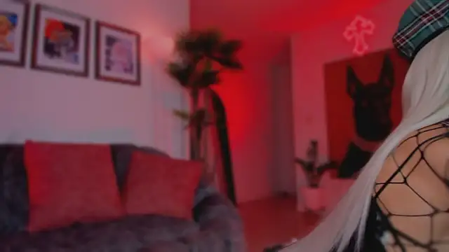 Taylor  foxxx online show from February 25, 5:29 am