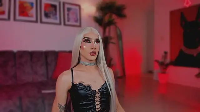 Taylor  foxxx online show from February 6, 4:19 am