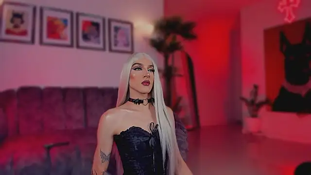 Taylor  foxxx online show from February 20, 3:58 am