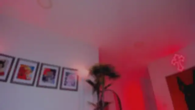 Taylor  foxxx online show from October 29, 5:06 am