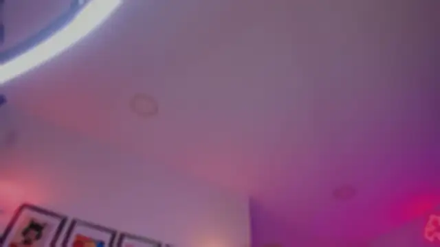 Taylor  foxxx online show from February 12, 5:51 am