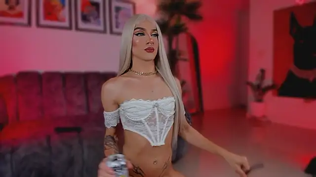 Taylor  foxxx online show from February 26, 5:40 am