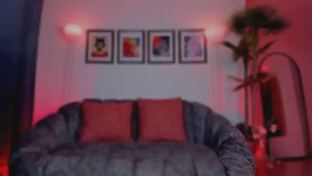 Taylor  foxxx online show from September 26, 4:52 am