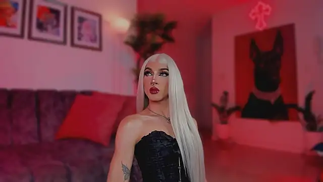 Taylor  foxxx online show from March 5, 3:47 am