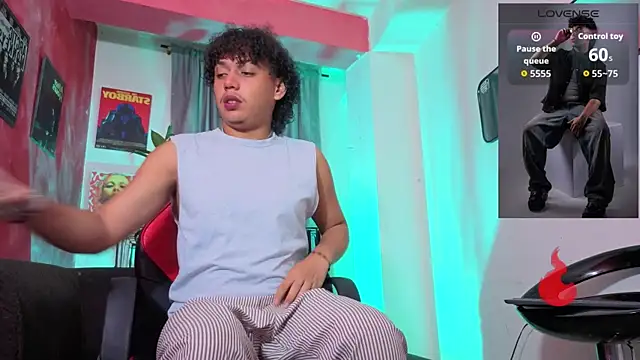 Snapshot of GaelOconner chatting on February 9, 3:04 am GaelOconner online show from February 9, 3:04 am