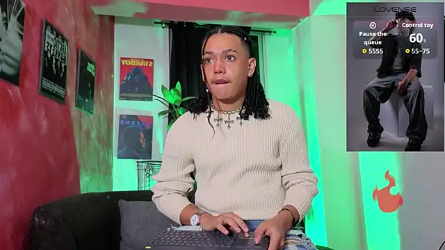 Snapshot of GaelOconner chatting on February 6, 2:51 am GaelOconner online show from February 6, 2:51 am