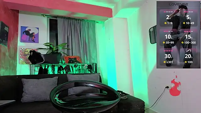 Snapshot of GaelOconner chatting on February 23, 3:41 am GaelOconner online show from February 23, 3:41 am