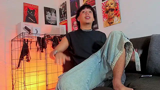 Snapshot of GaelOconner chatting on December 5, 4:11 am GaelOconner online show from December 5, 4:11 am