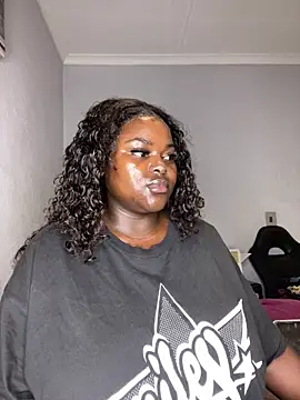 Honeycoco0211 online show from November 27, 8:31 pm