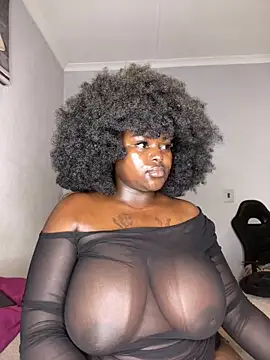 Honeycoco0211 online show from November 5, 12:30 pm