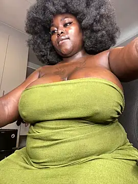 Honeycoco0211 online show from April 12, 7:44 am