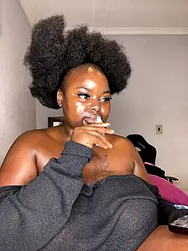 Honeycoco0211 online show from January 18, 10:51 am