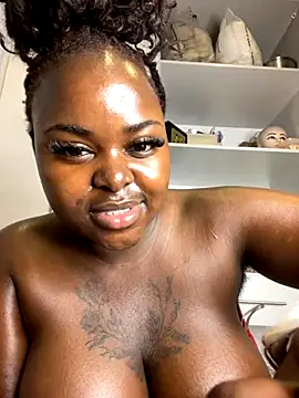 Honeycoco0211 online show from October 20, 3:30 am