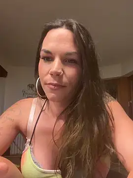 Lady Knaller online show from May 8, 8:34 pm