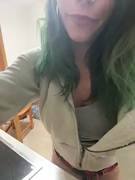 Lady Knaller online show from October 14, 7:03 pm