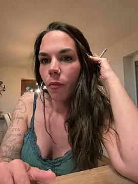 Lady Knaller online show from April 3, 7:42 pm